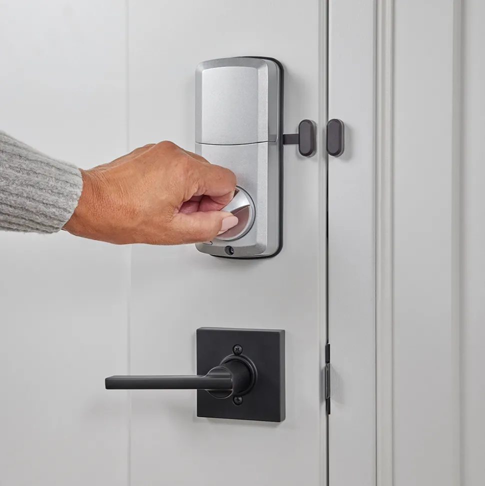 BLUETOOTH & ELECTRONIC LOCKS